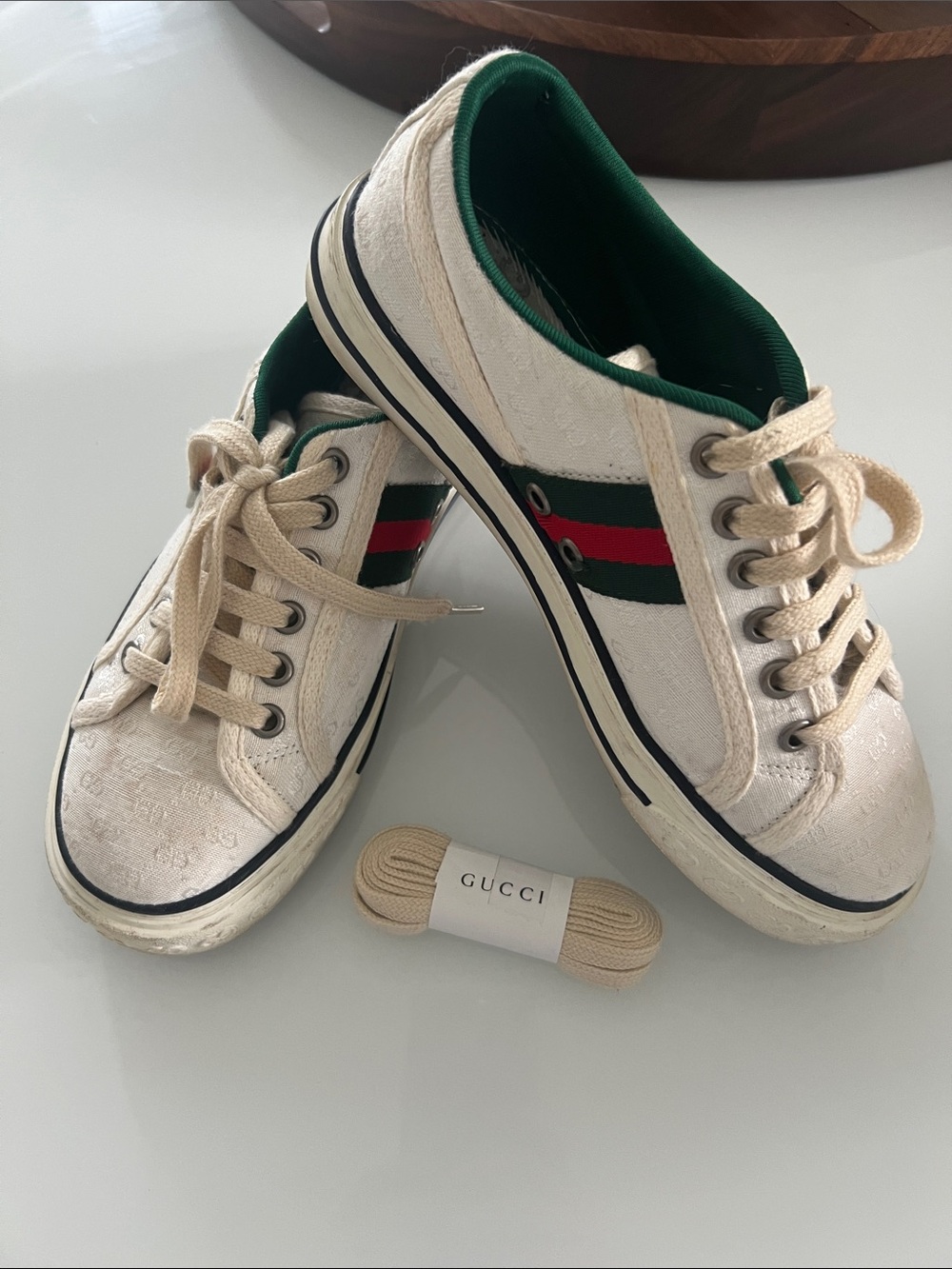 Gucci White Canvas Sneakers with Green & Red Web Stripe. Cream Laces.